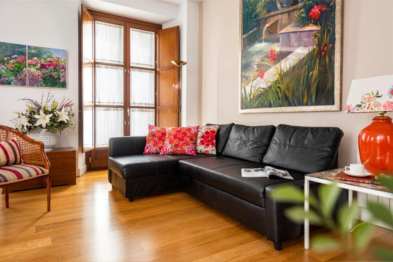 Cathedral Apartment, First Floor * Sevilha
